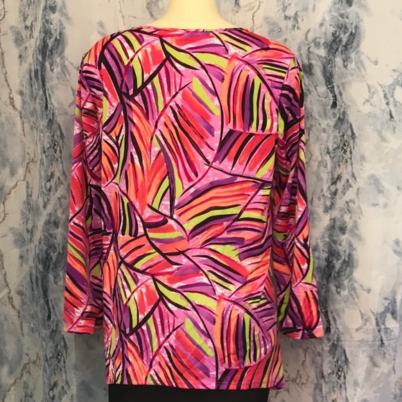 Peck & Peck abstract colorful stretch top - Picture 4 of 6